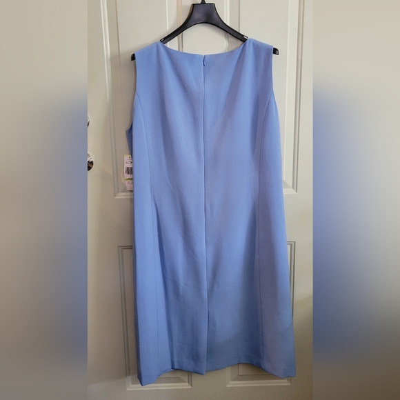 Le Suit Topper Jacket and Sheath Dress Suit - Picture 5 of 6